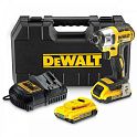 Аккумуляторный ударный шуруповерт DeWALT DCF 886 M2